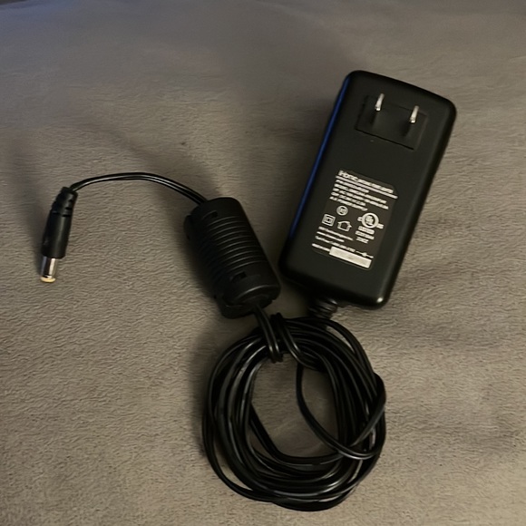 IHome Ac Power Adapter Replacement Cord Black 9iH523B(G)6 - Picture 3 of 4